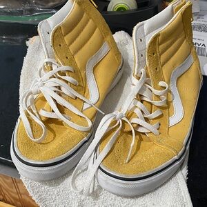 Vans Women's Yellow and White High-Top Sneakers